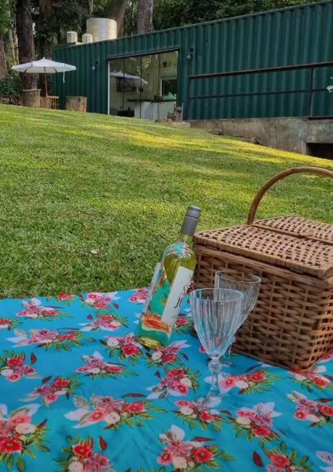 Casa de férias Casa Container Na Represa De Guarapiranga! Sonho! *